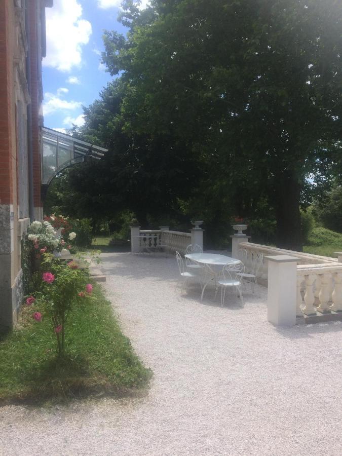 Bed and Breakfast Le Manoir De La Source Au Bord De L'Eurovelo 6 Cronat Exterior foto